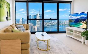 Lvl 59 Skytower Amazing Views Cbd Wifi Carpark By Stylish Stays